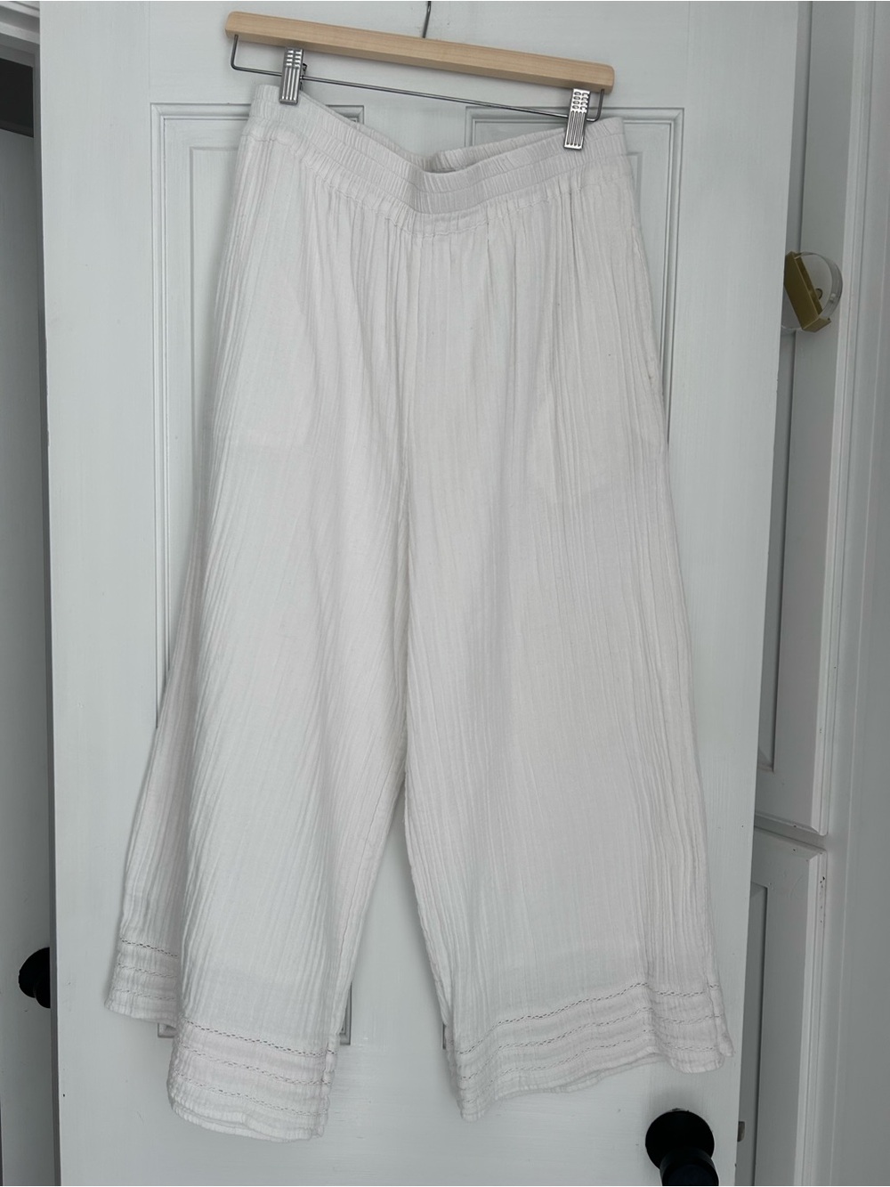 The Odells Anthropologie White Cropped Wide-Leg - Picture 4 of 7